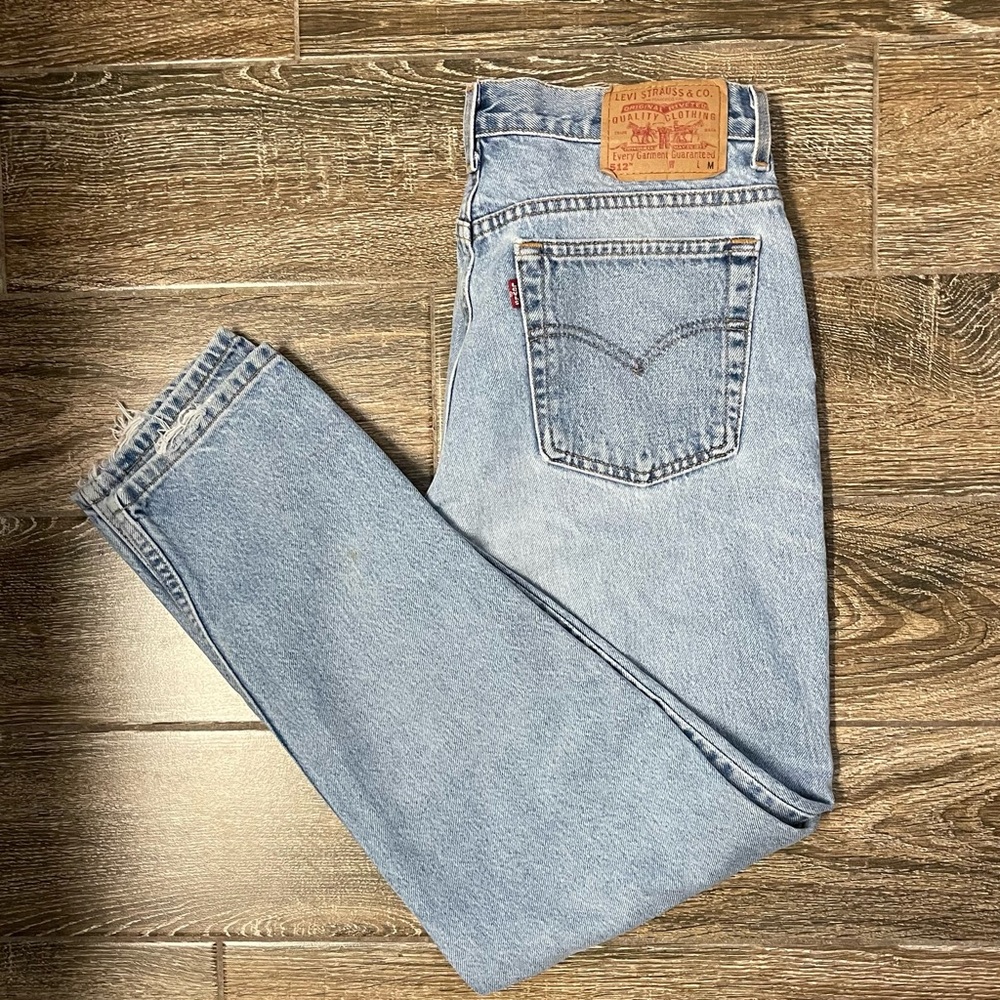 Vintage Levi’s 512 slim fit tapered leg